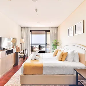 Luxury 5-star Palm Dubai