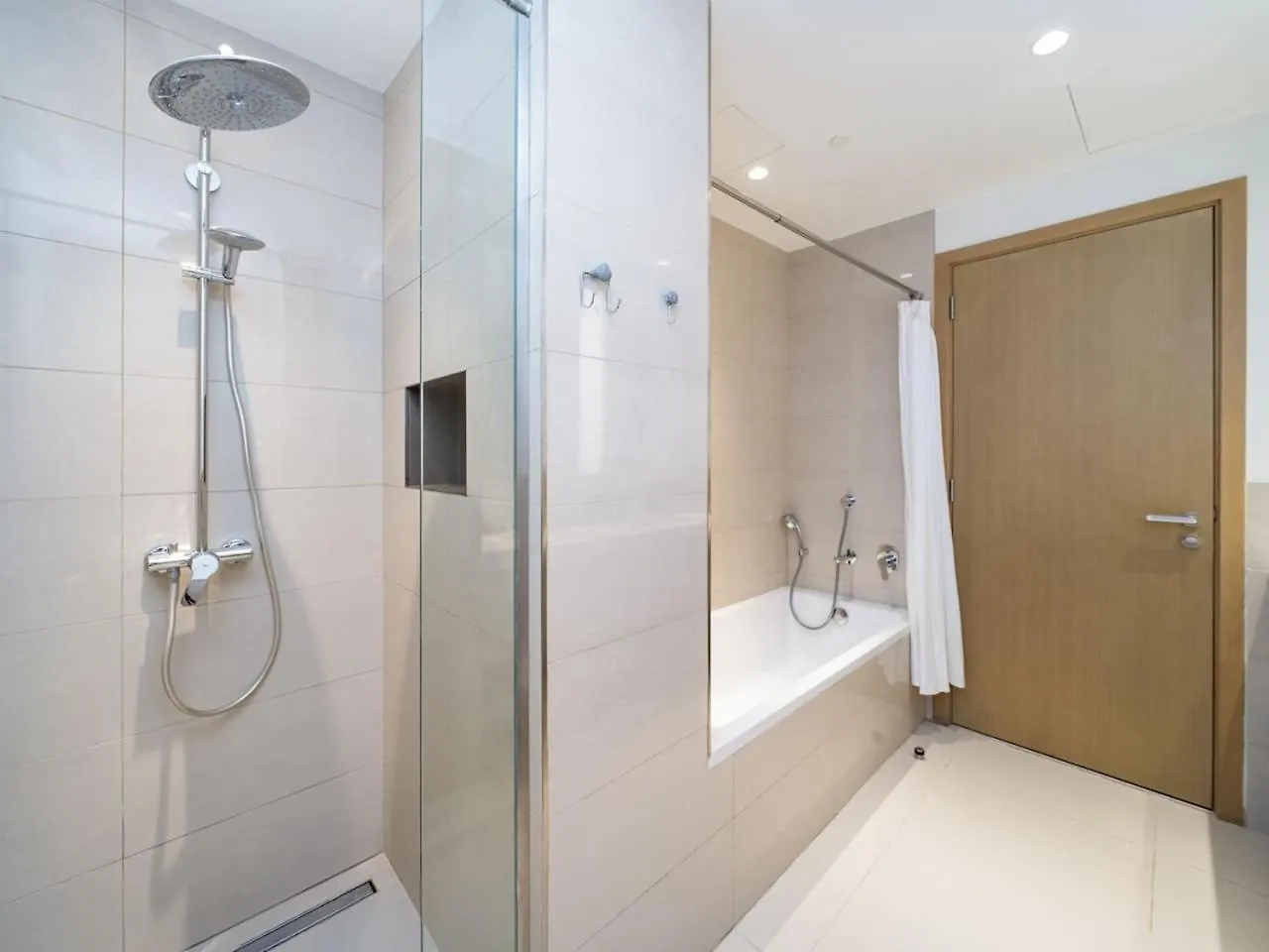 Tranquil 1 Bedroom Dubai Hills Escape Apartment